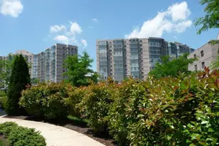 19355 Cypress Ridge Terrace, Leesburg, VA 20176 - Photo 41