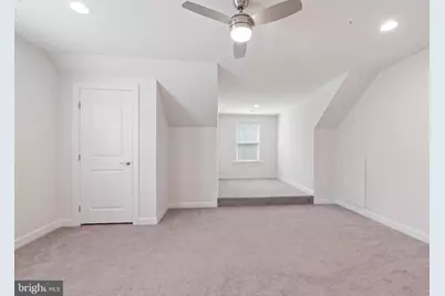 22353 Trailview Crossing Terrace, Ashburn, VA 20148 - Photo 17