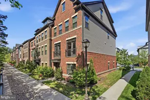 22353 TrailView Crossing Terrace, Ashburn, VA 20148 - Photo 1