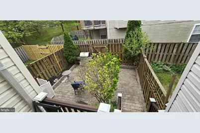 45560 Lakemont Square, Sterling, VA 20165 - Photo 15