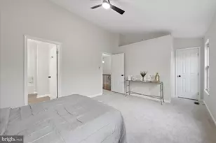 20368 Burnley Square, Sterling, VA 20165 - Photo 13