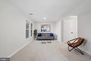 20368 Burnley Square, Sterling, VA 20165 - Photo 23