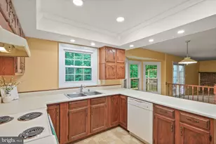 169 Applegate Dr, Sterling, VA 20164 - Photo 17