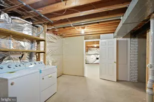 169 Applegate Dr, Sterling, VA 20164 - Photo 43