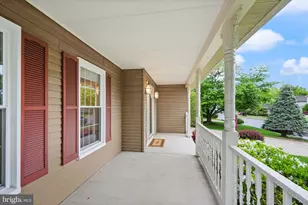 169 Applegate Dr, Sterling, VA 20164 - Photo 5