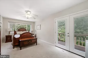 35 Biscayne Pl, Sterling, VA 20164 - Photo 15