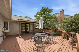 35 Biscayne Pl, Sterling, VA 20164 - Photo 5