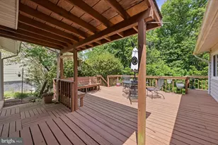 35 Biscayne Pl, Sterling, VA 20164 - Photo 23