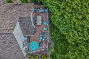 20283 Island View Ct, Sterling, VA 20165 - Photo 51