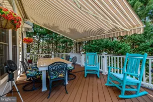 20283 Island View Ct, Sterling, VA 20165 - Photo 47
