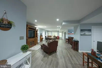 20283 Island View Court, Sterling, VA 20165 - Photo 29