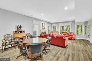 20283 Island View Ct, Sterling, VA 20165 - Photo 39