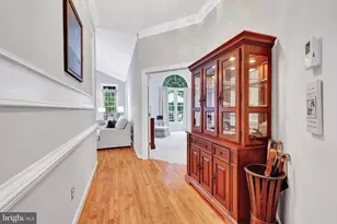 20283 Island View Ct, Sterling, VA 20165 - Photo 17