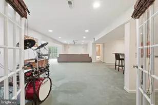 43774 Brownburg Pl, Chantilly, VA 20152 - Photo 37