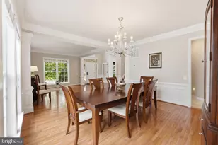 43774 Brownburg Pl, Chantilly, VA 20152 - Photo 9