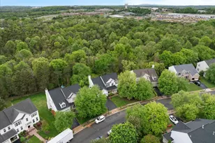 835 Santmyer Dr SE, Leesburg, VA 20175 - Photo 25