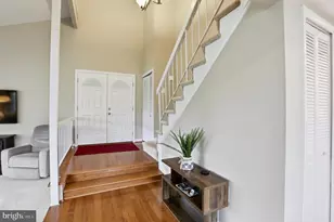 730 Sugarland Run Dr, Sterling, VA 20164 - Photo 3