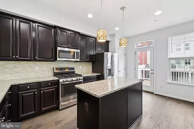 24855 Coats Square, Aldie, VA 20105 - Photo 11