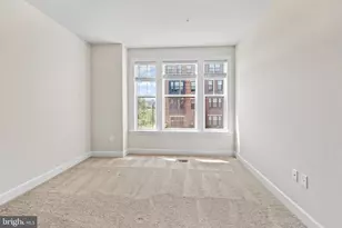 43339 Goshen Run Sq, Ashburn, VA 20148 - Photo 23
