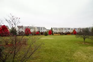 43607 Blacksmith Square, Ashburn, VA 20147 - Photo 3