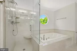 43501 Golden Meadow Cir, Ashburn, VA 20147 - Photo 43