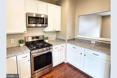 21747 Kings Crossing Terrace, Ashburn, VA 20147 - Photo 13