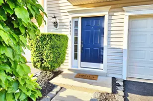 21747 Kings Crossing Terrace, Ashburn, VA 20147 - Photo 3