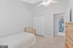 265 Chelmsford Ct, Sterling, VA 20165 - Photo 27