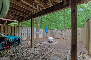 265 Chelmsford Ct, Sterling, VA 20165 - Photo 39