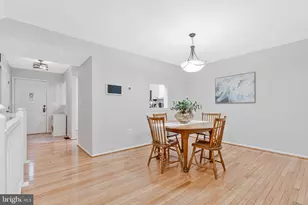 265 Chelmsford Ct, Sterling, VA 20165 - Photo 11