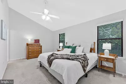 265 Chelmsford Court, Sterling, VA 20165 - Photo 19