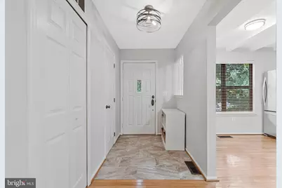 265 Chelmsford Court, Sterling, VA 20165 - Photo 3