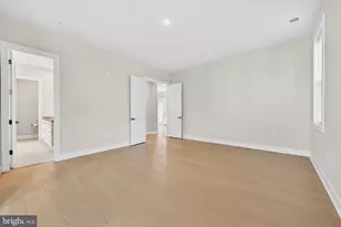 43446 Croson Ln, Ashburn, VA 20148 - Photo 37