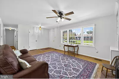 15 Hamilton Terrace Drive, Hamilton, VA 20158 - Photo 5