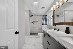 43793 Stonebridge Dr, Ashburn, VA 20147 - Photo 33