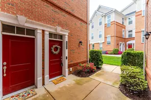 23266 Southdown Manor Terrace, Ashburn, VA 20148 - Photo 3