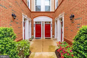 23266 Southdown Manor Terrace, Ashburn, VA 20148 - Photo 29
