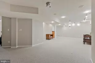 18218 Red Rock Way, Leesburg, VA 20176 - Photo 37