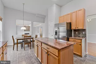 18218 Red Rock Way, Leesburg, VA 20176 - Photo 15