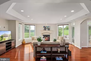16064 Waterford Creek Cir, Hamilton, VA 20158 - Photo 19