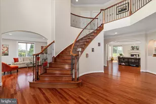 16064 Waterford Creek Cir, Hamilton, VA 20158 - Photo 7