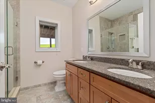 16064 Waterford Creek Cir, Hamilton, VA 20158 - Photo 61