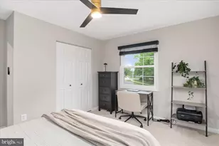 1000 E Holly Ave, Sterling, VA 20164 - Photo 27