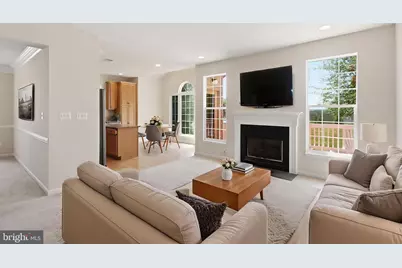 19617 Edgemont Square, Ashburn, VA 20147 - Photo 15