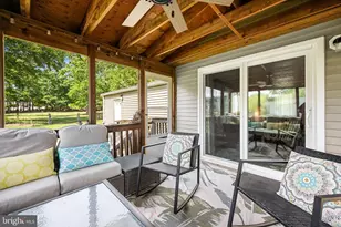 104 Deerwood Ct, Sterling, VA 20164 - Photo 45