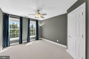 43570 Heritage Gap Terrace, Chantilly, VA 20152 - Photo 33