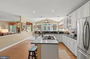 47780 Allegheny Cir, Sterling, VA 20165 - Photo 21