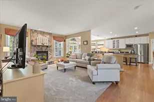 47780 Allegheny Cir, Sterling, VA 20165 - Photo 15