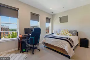22971 Quiet Crossing Ter, Brambleton, VA 20148 - Photo 17
