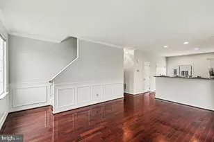 42822 Sykes Terrace, Chantilly, VA 20152 - Photo 5